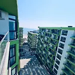 Sensation Alezzi Pool&spa Apartament