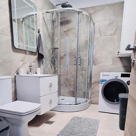 Sensation Alezzi Pool&spa Apartment *