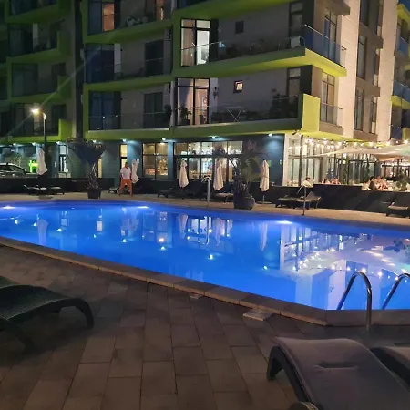 Sensation Alezzi Pool&spa *