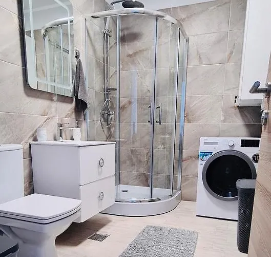 Sensation Alezzi Pool&spa Lägenhet *