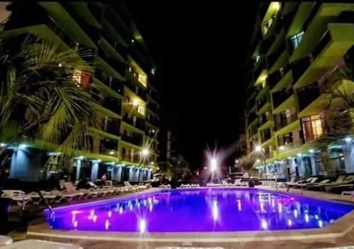 Sensation Alezzi Pool&spa Lägenhet *