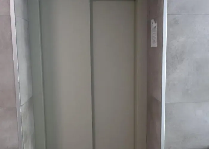 Lägenhet Sensation Alezzi Pool&spa